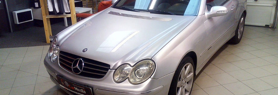 Mercedes CLK - montáž autorádia