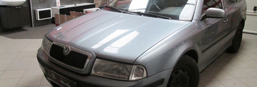 Škoda Octavia I - výměna reproduktorů, tlumení dveří