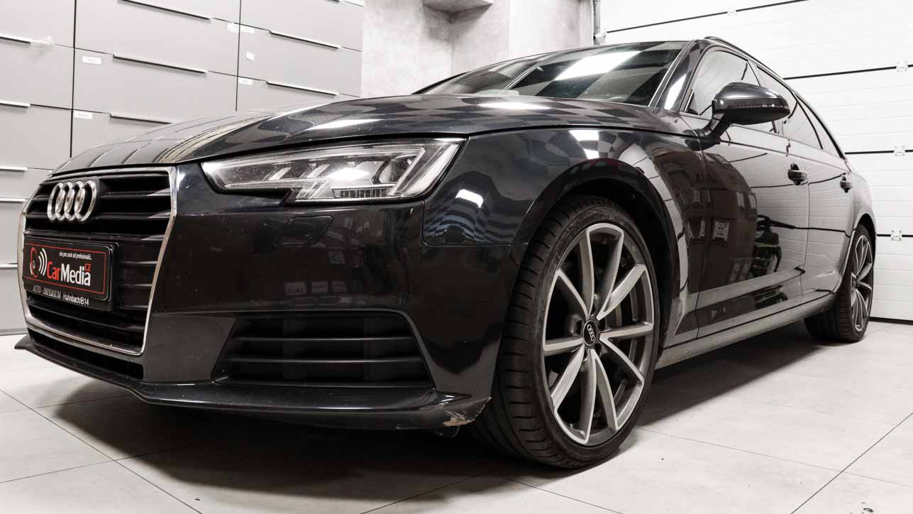 Audi A4 B9 - rozšíření o Android Auto a Apple Carplay, couvací kamera