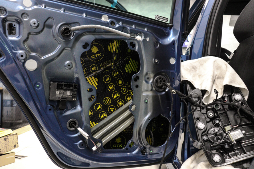 Škoda Octavia IV - výrazné vylepšení sound systému Canton