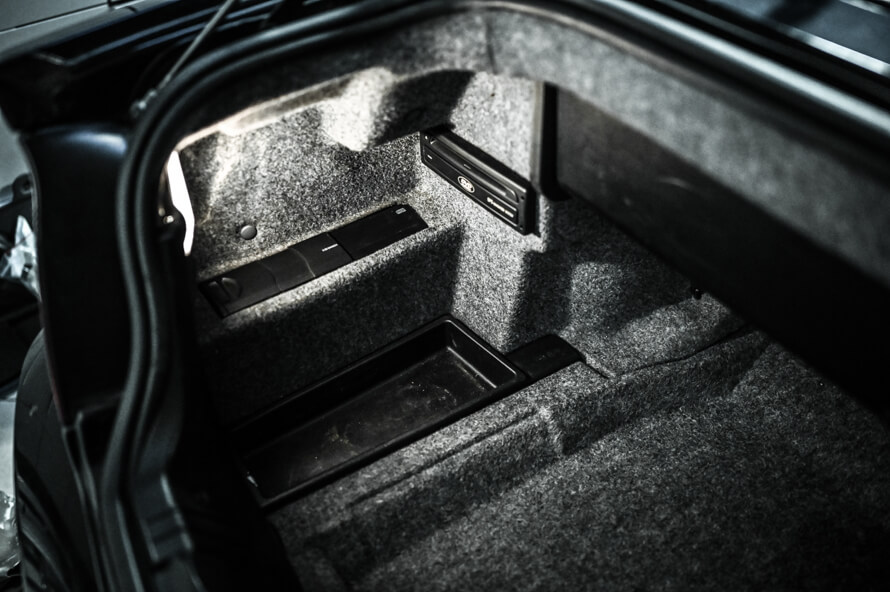 BMW 3 E46 - vylepšení sound systému, montáž adaptéru pro USB a Bluetooth