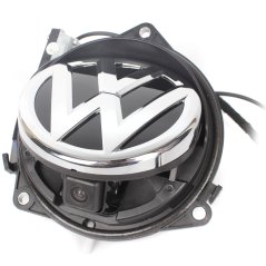 CMOS couvací kamera ve znaku Volkswagen Golf VII
